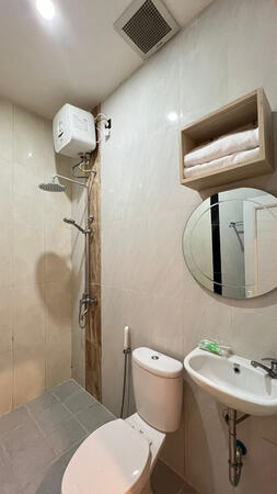 Shower Bath Room disetiap kamar